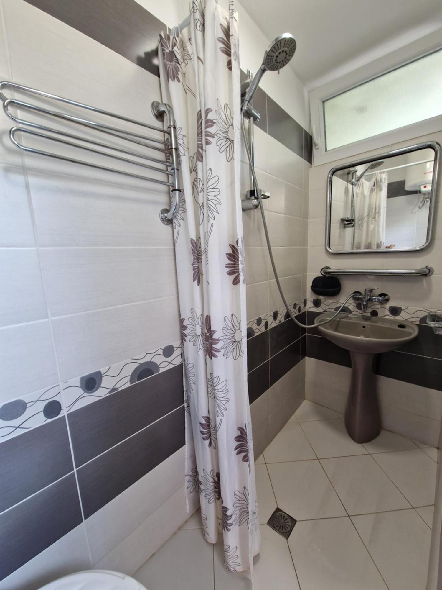 Ferienwohnung Етаж От Къща С Двор Burgas City Exterior foto